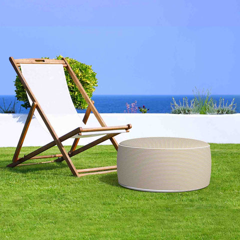Inflatable-Ottoman-Stripe-Beige in garden