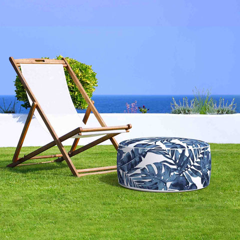 Inflatable Ottoman Palm Blue in garden