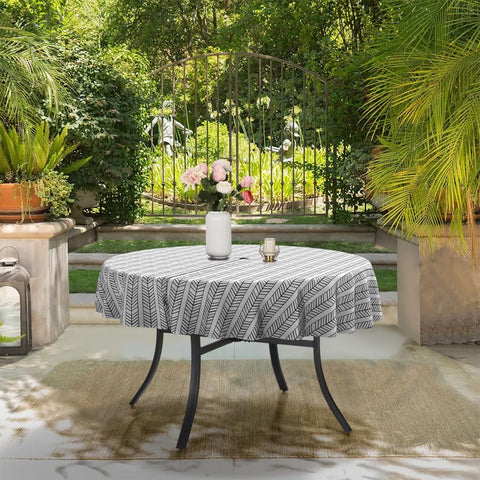 Round Table Covers|LVTXIII Outdoor-tablecloth and flowers