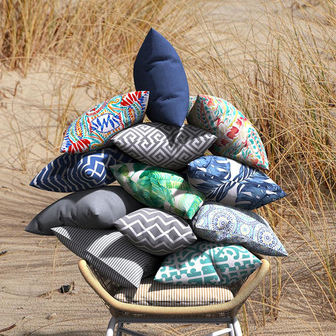 Livingsunrise Throw Pillow Covers Livingsunrise Outdoor Accent Patio Toss Pillow Covers, Throw Pillow Case Sham, Square Cushion Covers for Home Garden Indoor Outdoor Use 2 Pack, 18"x18",Zigzag Blue